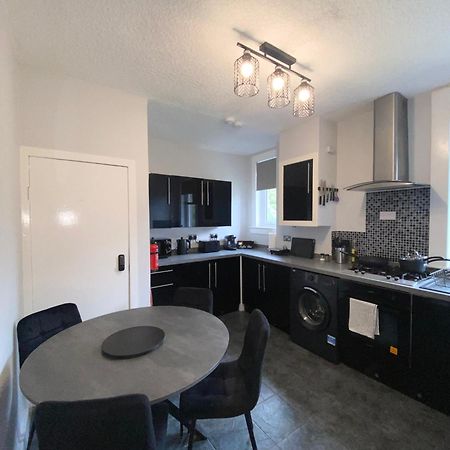 Glasgow Apartment Close To The Airport 伦弗鲁 外观 照片