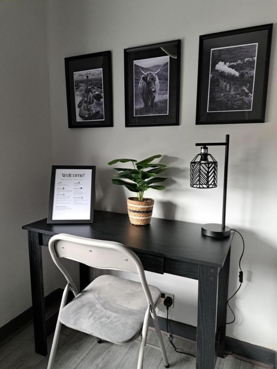 Glasgow Apartment Close To The Airport 伦弗鲁 外观 照片